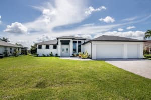 3507 Sw 2nd Ave, Cape Coral