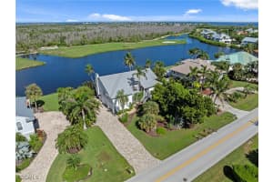 1558 Sand Castle Rd, Sanibel