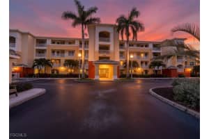 11001 Gulf Reflections Dr 105, Fort Myers