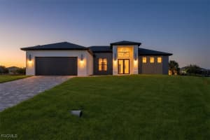 820 Nw 9th St, Cape Coral