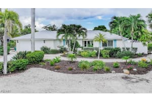 930 Lindgren Blvd, Sanibel