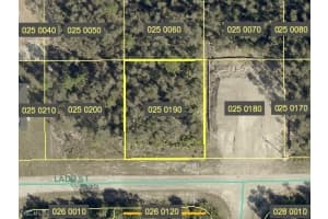 547-549 Ladd St, Lehigh Acres