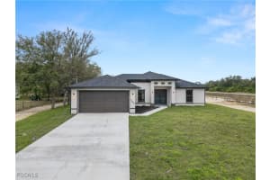 7537 19th Ter, Labelle