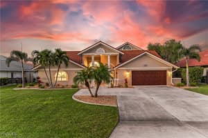 1109 Sw 44th St, Cape Coral