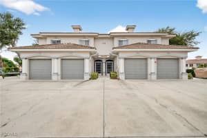 732 Victoria Dr 2, Cape Coral