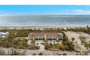 527 E Gulf Dr 204, Sanibel