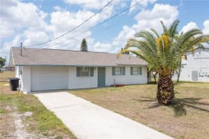 2019 Clarke Ave, Fort Myers