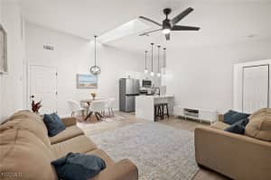 5110 Sw Courtyards Way 22, Cape Coral