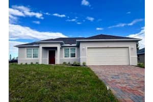 317 Ne 19th St, Cape Coral