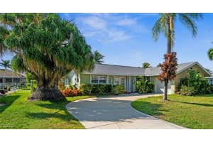 4910 Sorrento Ct, Cape Coral