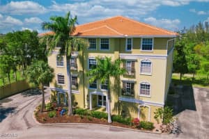 10090 Lake Cove Dr 101, Fort Myers