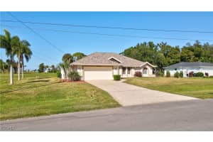 1574 Nw 28th Ave, Cape Coral