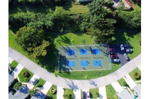 102 Mcgregor Park Cir 102, Fort Myers 102 Mcgregor Park Cir 102, Fort Myers