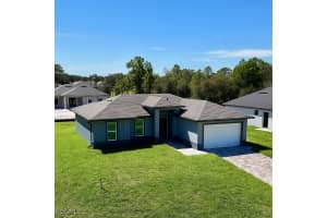 2617 44th St W, Lehigh Acres