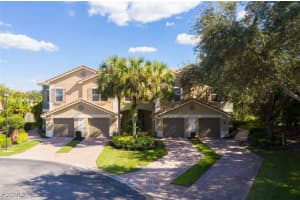 3100 Cottonwood Bend 1902, Fort Myers