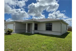 4303 17th St Sw, Lehigh Acres