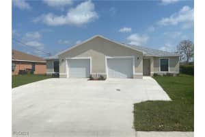 843 Mohawk Pkwy, Cape Coral