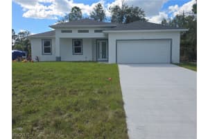 509 Johns Ave, Lehigh Acres