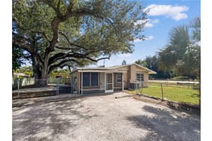 9861 Orange River Blvd 01, Fort Myers