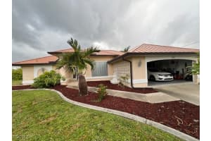 426 Nw 37th Pl, Cape Coral 426 Nw 37th Pl, Cape Coral