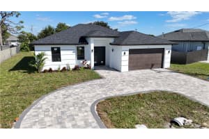 225 Chiquita Blvd N, Cape Coral