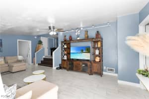 16200 Cathy Ct, Fort Myers