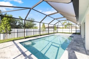 1733 Nw 9th Ter, Cape Coral