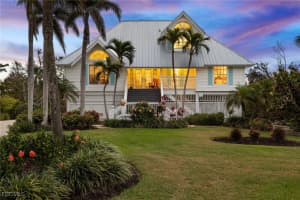 203 Daniel Dr, Sanibel