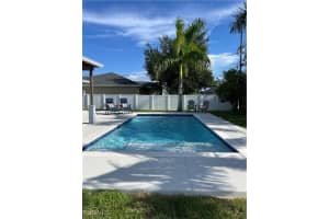 852 Ne 7th Pl, Cape Coral