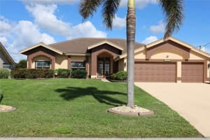 1157 Sw 44th St, Cape Coral
