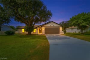 1402 Sw 1st Ave, Cape Coral