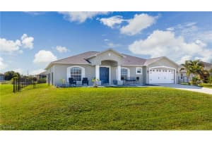 108 Nw 28th St, Cape Coral