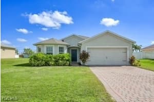 927 Se 5th Ct, Cape Coral 927 Se 5th Ct, Cape Coral