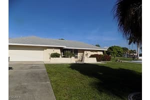3614 Se 16th Pl, Cape Coral