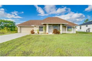 3006 4th St Sw, Lehigh Acres