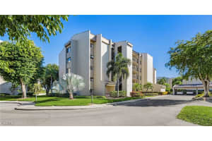 4210 Steamboat Bend 201, Fort Myers