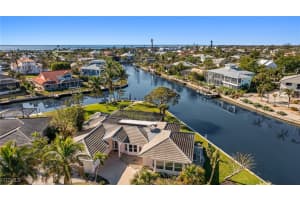 985 Oyster Ct, Sanibel