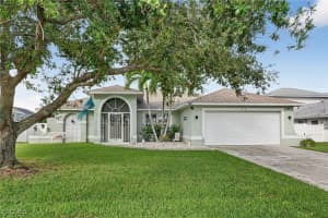 412 Se 13th Ave, Cape Coral