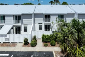 18044 San Carlos Blvd 134, Fort Myers Beach