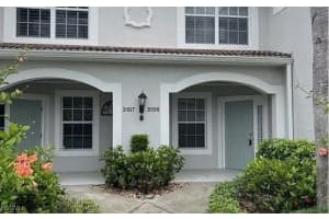 9667 Hemingway Ln 3106, Fort Myers