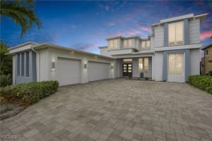 2826 Sw 44th Ter, Cape Coral