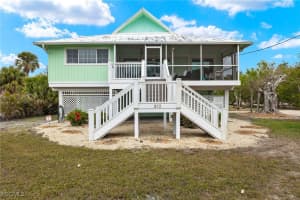 810 Elinor Way, Sanibel