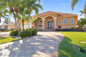 5220 Sw 8th Pl, Cape Coral