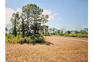 83 Brig Cir E, Placida