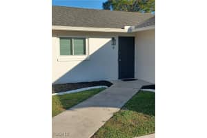 937 Se 23rd Pl 1-5, Cape Coral