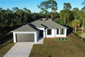 411 Eisenhower Blvd, Lehigh Acres