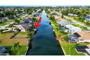 2313 Se 8th Ter, Cape Coral