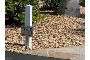 5205 Pineland Daisy Trl, Fort Myers