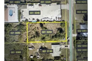 815 Pine Ave, Lehigh Acres