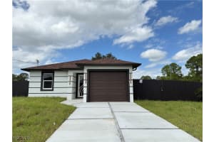 616 Parker Ave S, Lehigh Acres 616 Parker Ave S, Lehigh Acres